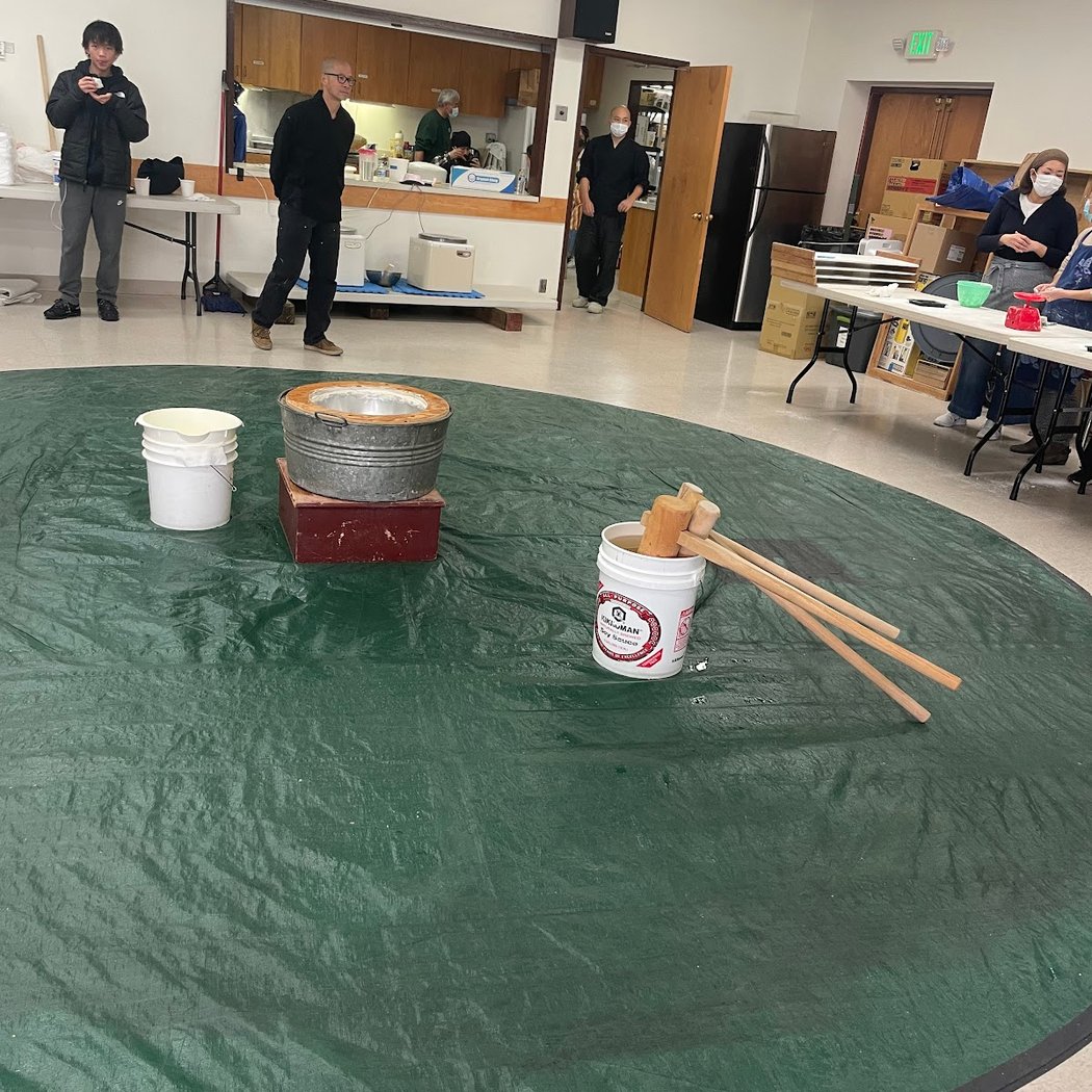 Mochi Pounding 1