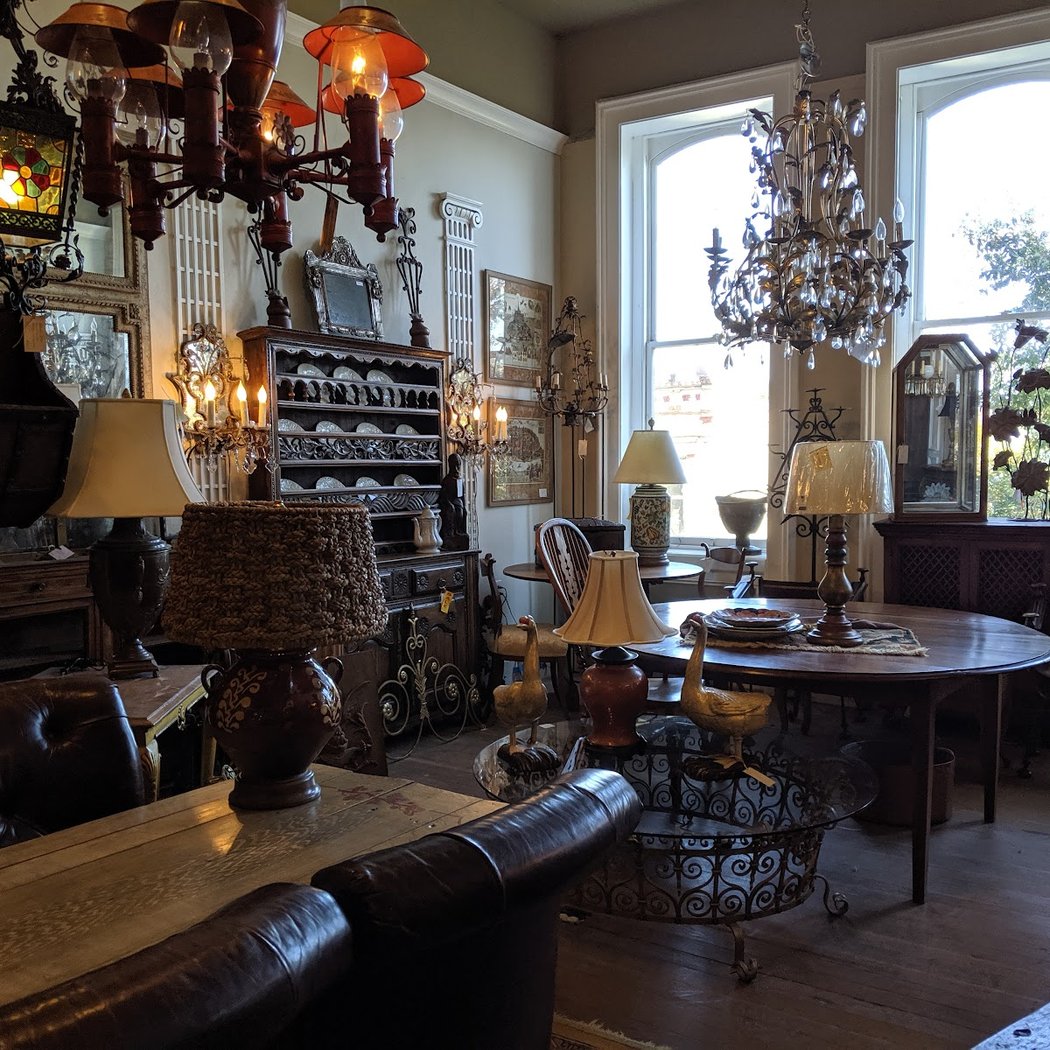 Sienna Antiques 1