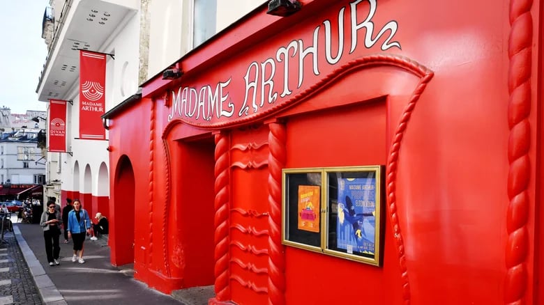 Madame Arthur Cabaret 2