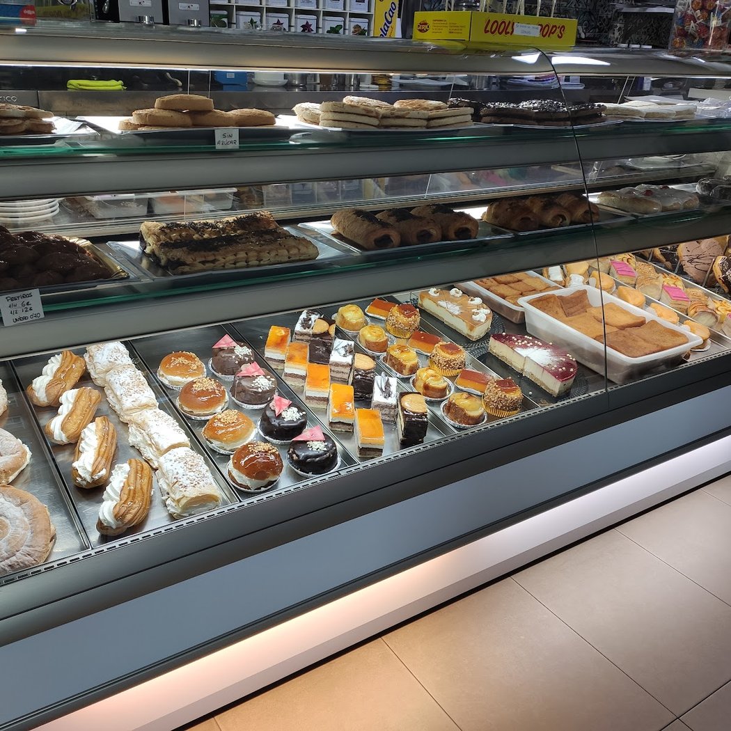Cafetería-Confitería Navarro 2