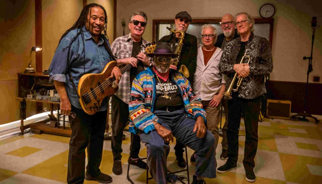 Taj Mahal & The Phantom Blues Band 1