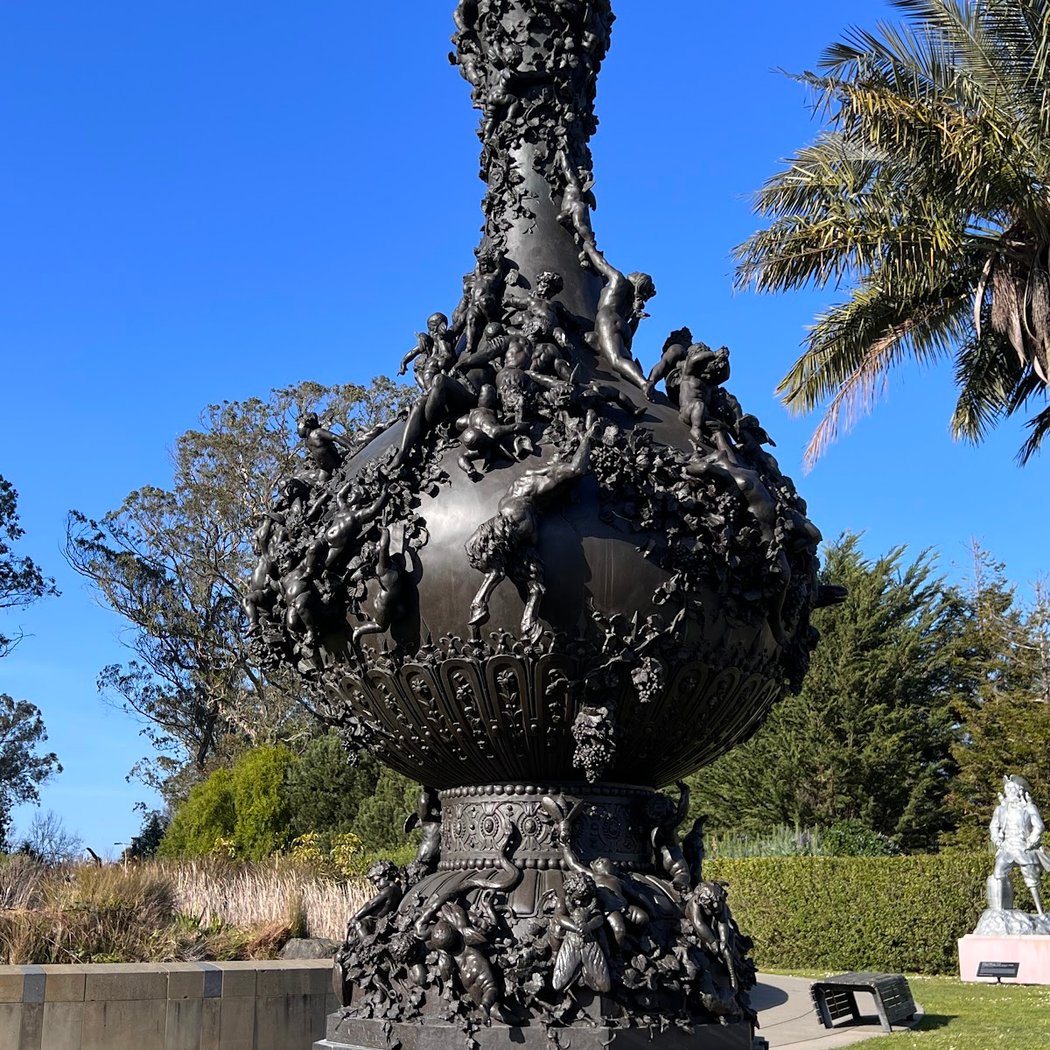 Contemporary Painting in Papua New Guinea: Mathias Kauage & His Family 4