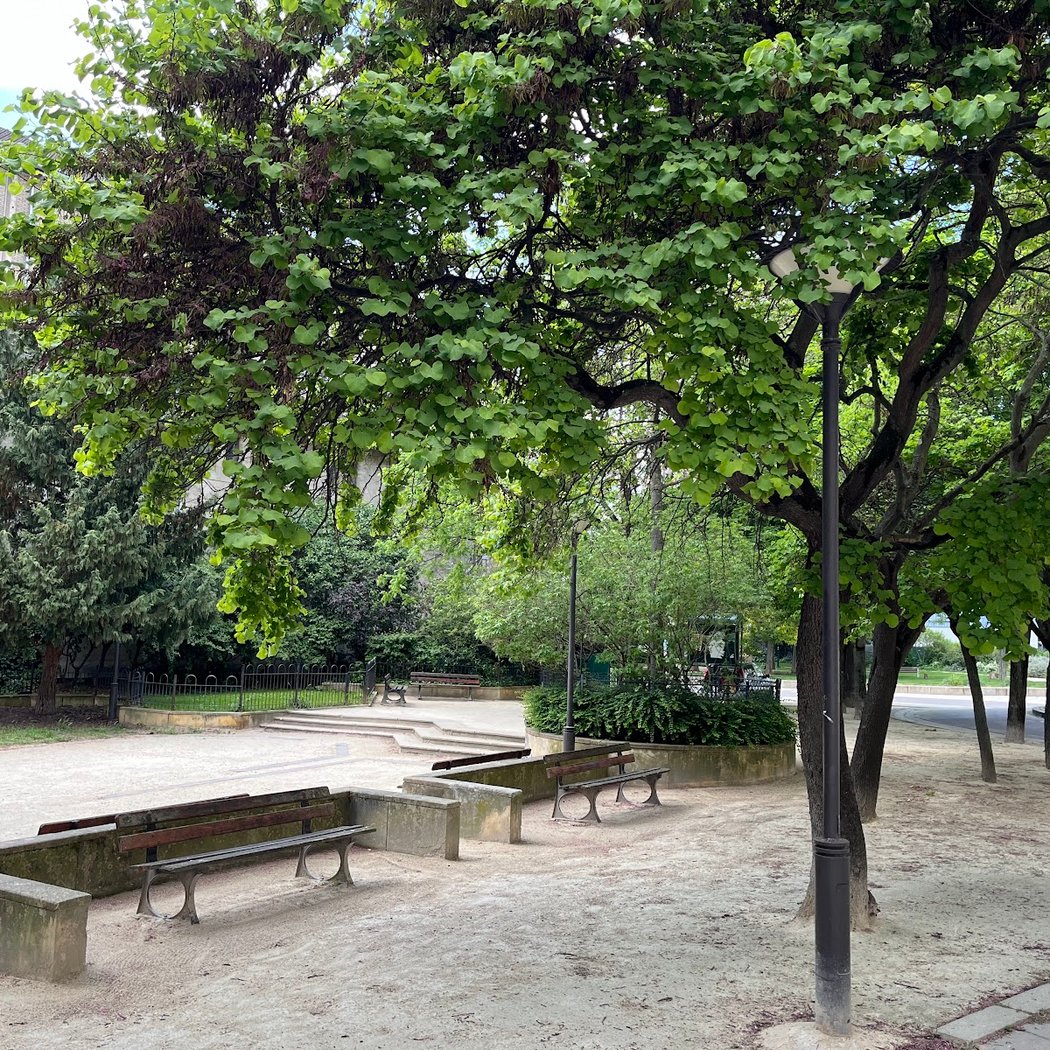 Cloître Garden 1