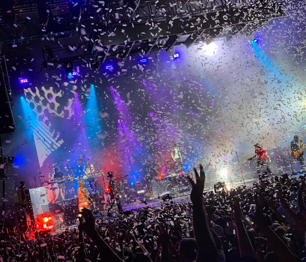 Train – Phoenix 1