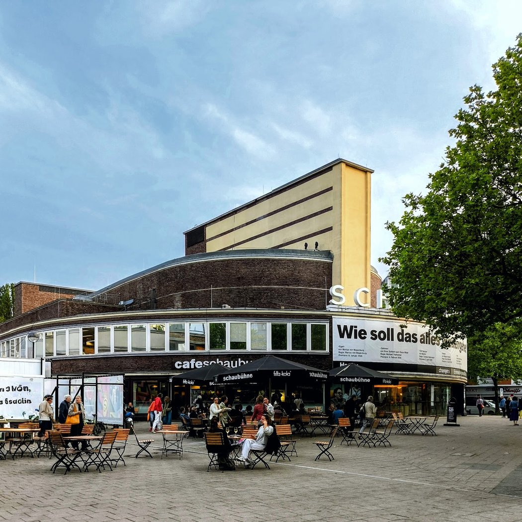 Schaubühne 3