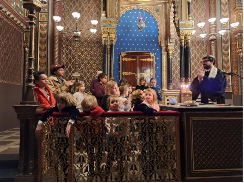 Friday Evening Worship Service: The Resurgence of Jewish Life in Prague with special guest Rabbi David Maxa 1