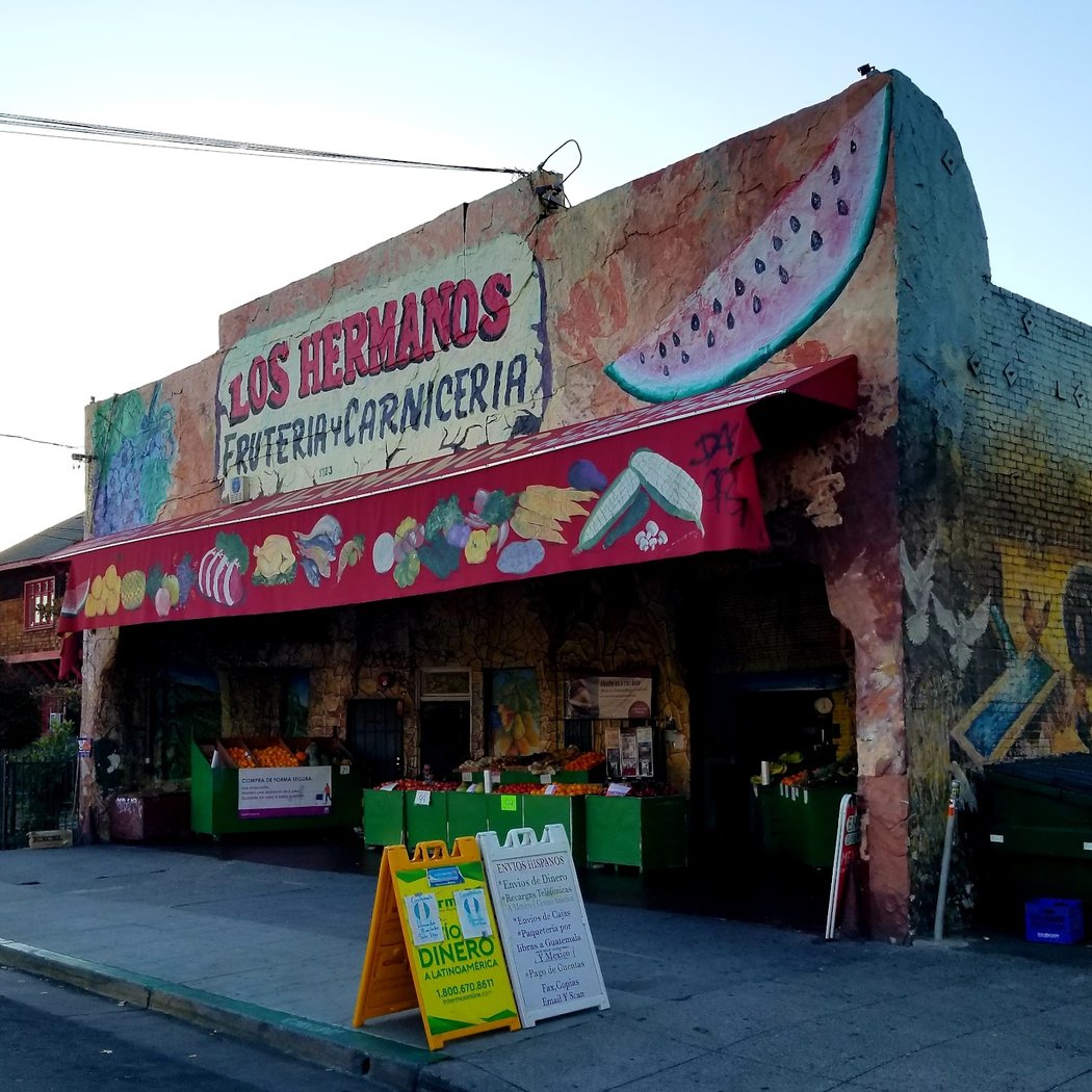 Los Hermanos Produce Market 2