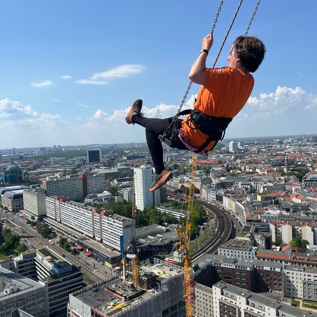 High Swing Berlin 2