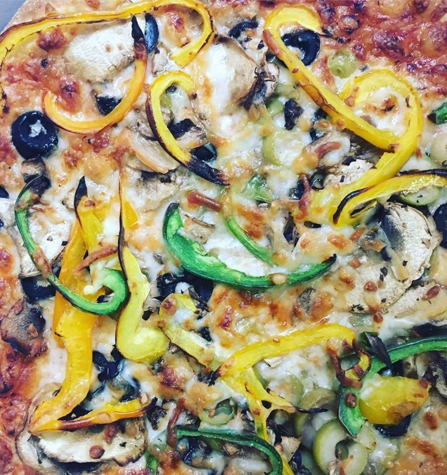 Kosher Pizza Bar 3