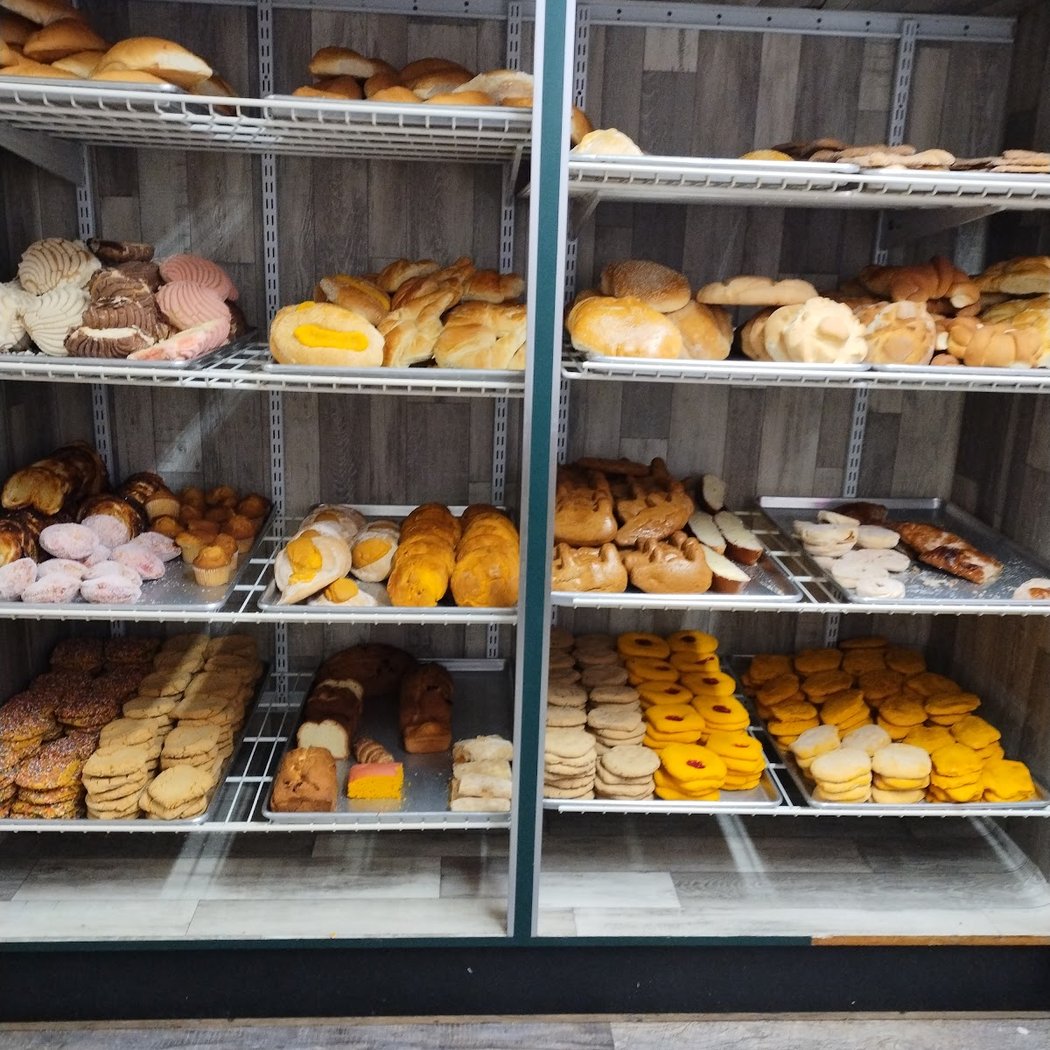 Serrano's Bakery 2