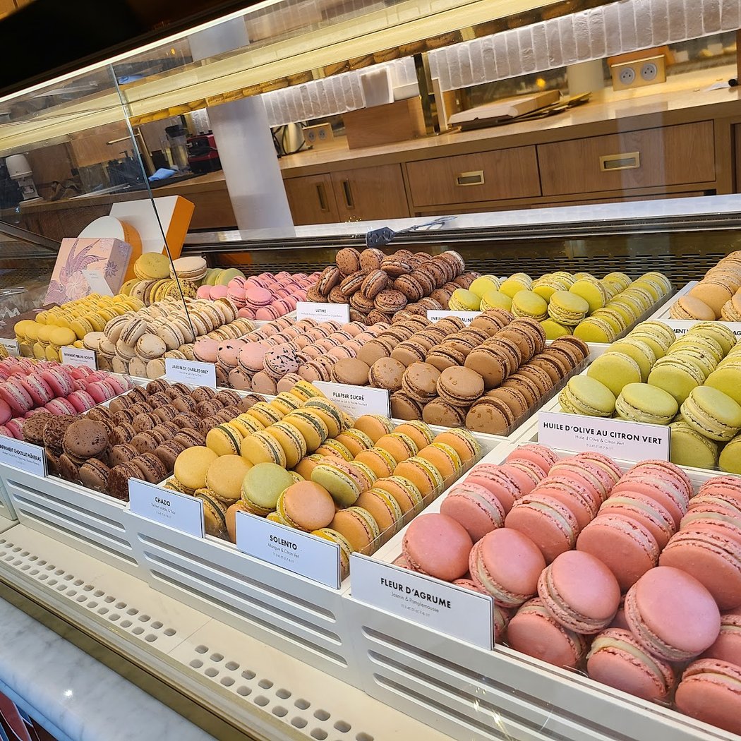 Café Pierre Hermé 1