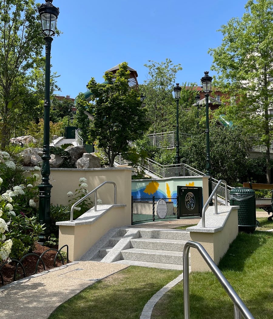 Square des Terrasses 3