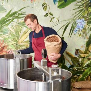 Atelier fabrication de tablettes de chocolat vegan 2