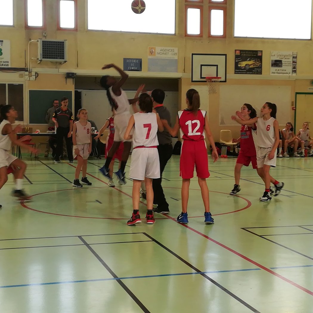 Gymnase Julien Douillard 1