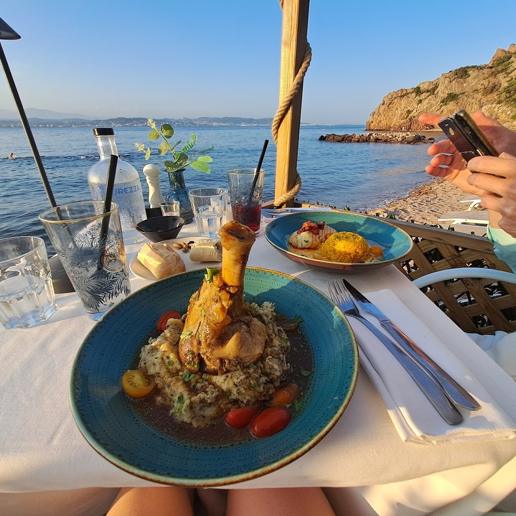 Restaurant Plage L'Aiguille 1