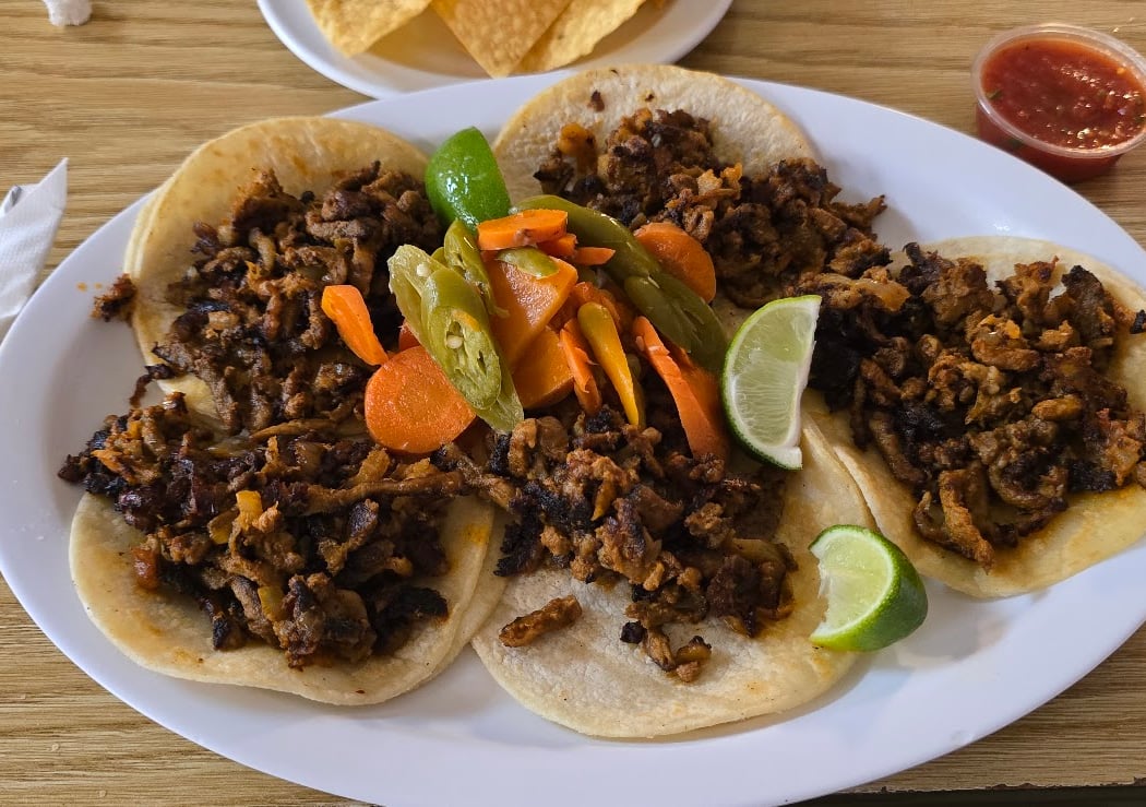 Taqueria Las Vegas & Bar 1
