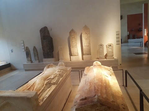 Athribis de Haute-Égypte: The Last of the Ptolemaic and Roman Temples - Les midis de l'archéologie 1