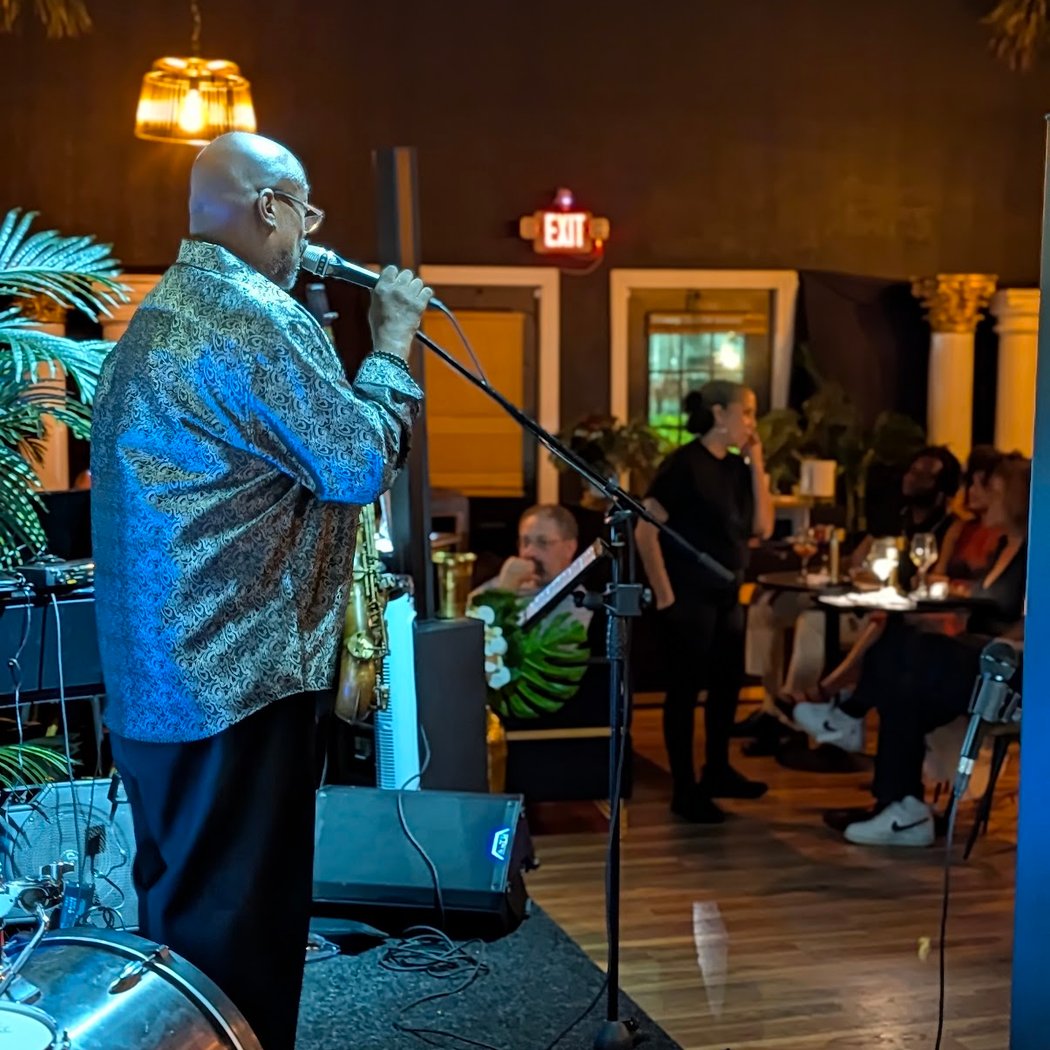 HIŶDE Jazz & Live Ent. Lounge Eatery & Wine Bar 2