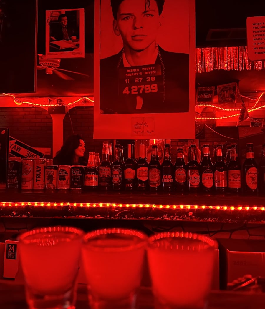 Nassau Bar 1