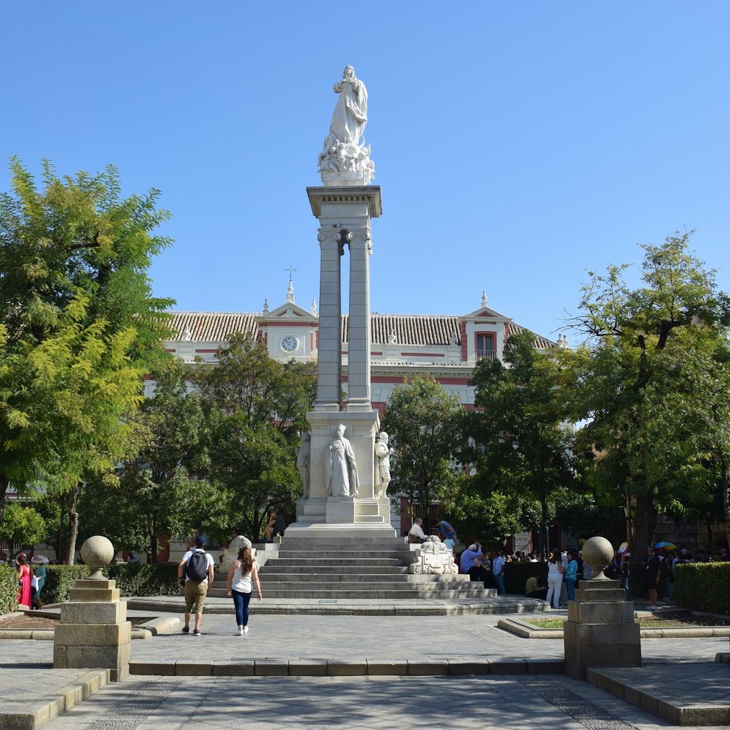 Tunas Universitarias en la Inmaculada de Sevilla 2025 3