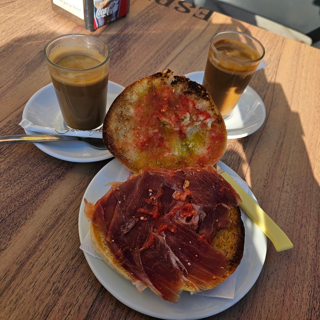 Cafetería Bar El Bocaito 1