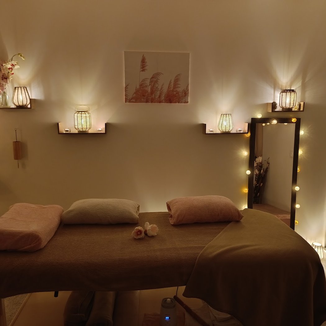 Harmonie Féminin – Massage bien-être féminin 1