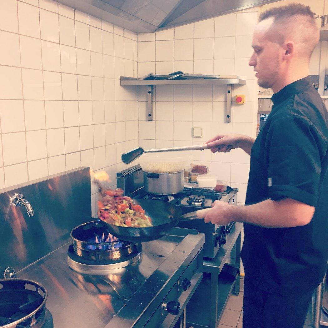 Au Wok’n rolls 3