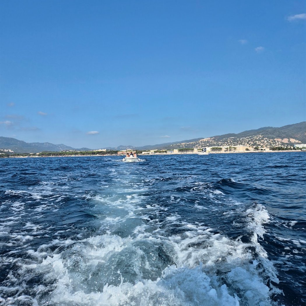 Location de bateaux avec et sans permis | BOATEvasion Cannes Mandelieu 3