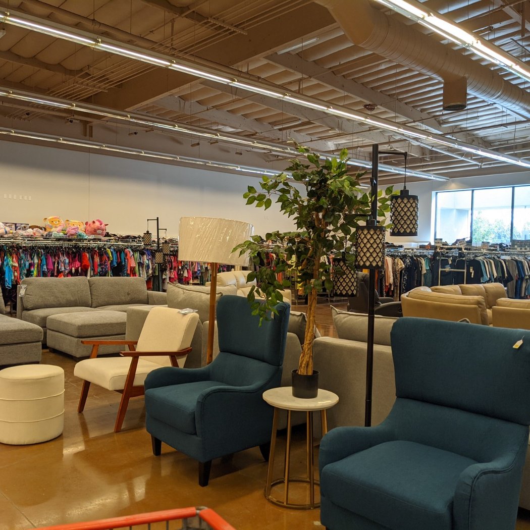 Shop Heroic Wholesale Outlet 1