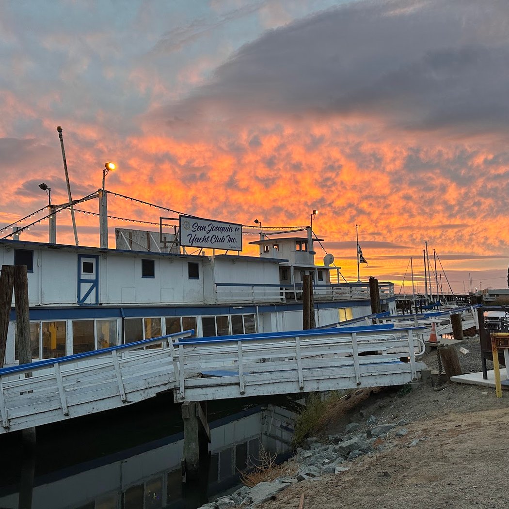 San Joaquin Yacht Club 1
