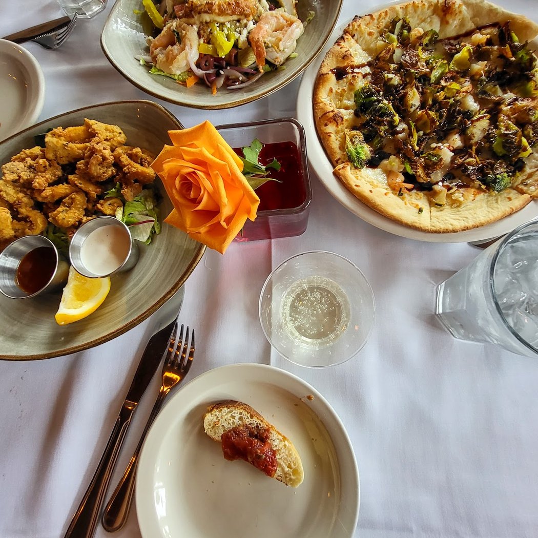 Gina's Italian Cuisine 1
