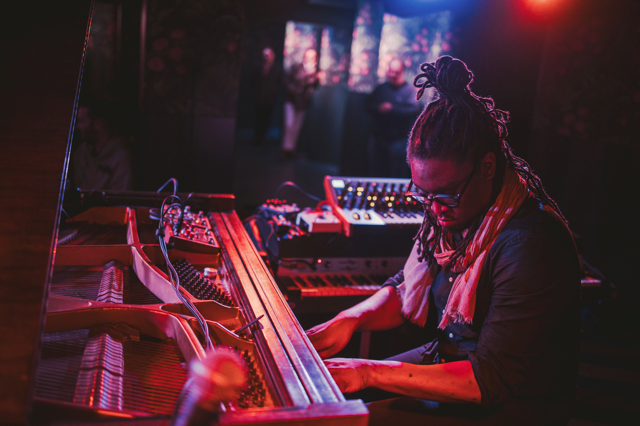 George Burton – Dark Science Premiere + Live Recording 1