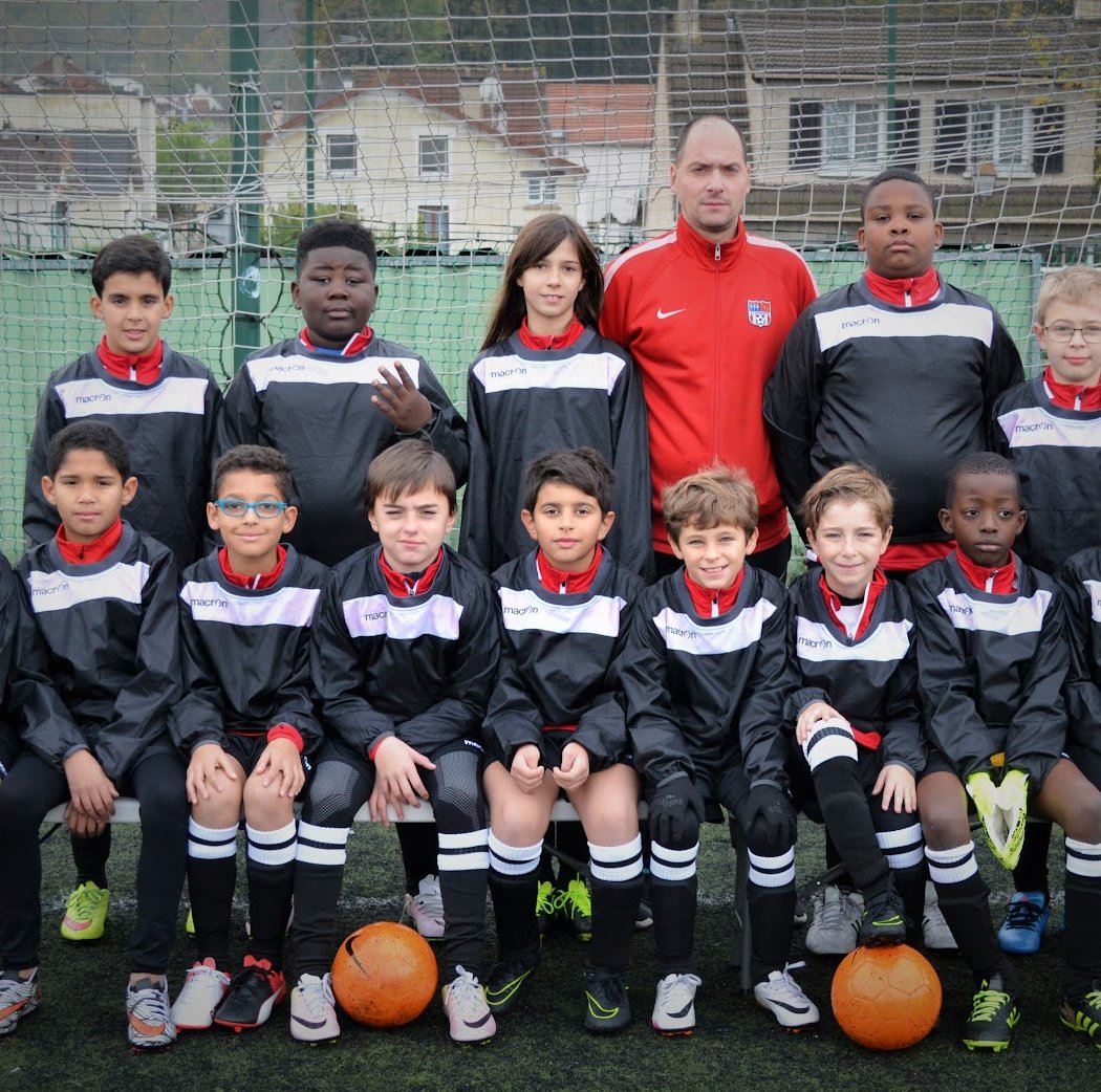 club de football de chaville 1