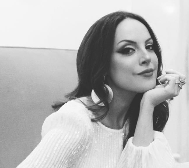Elizabeth Gillies 1