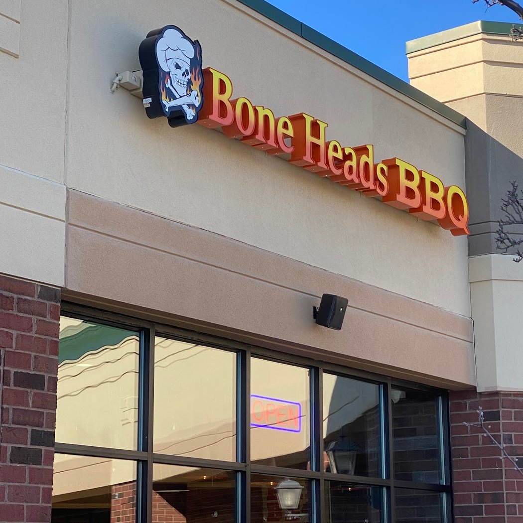 Bone Heads BBQ Saline 2