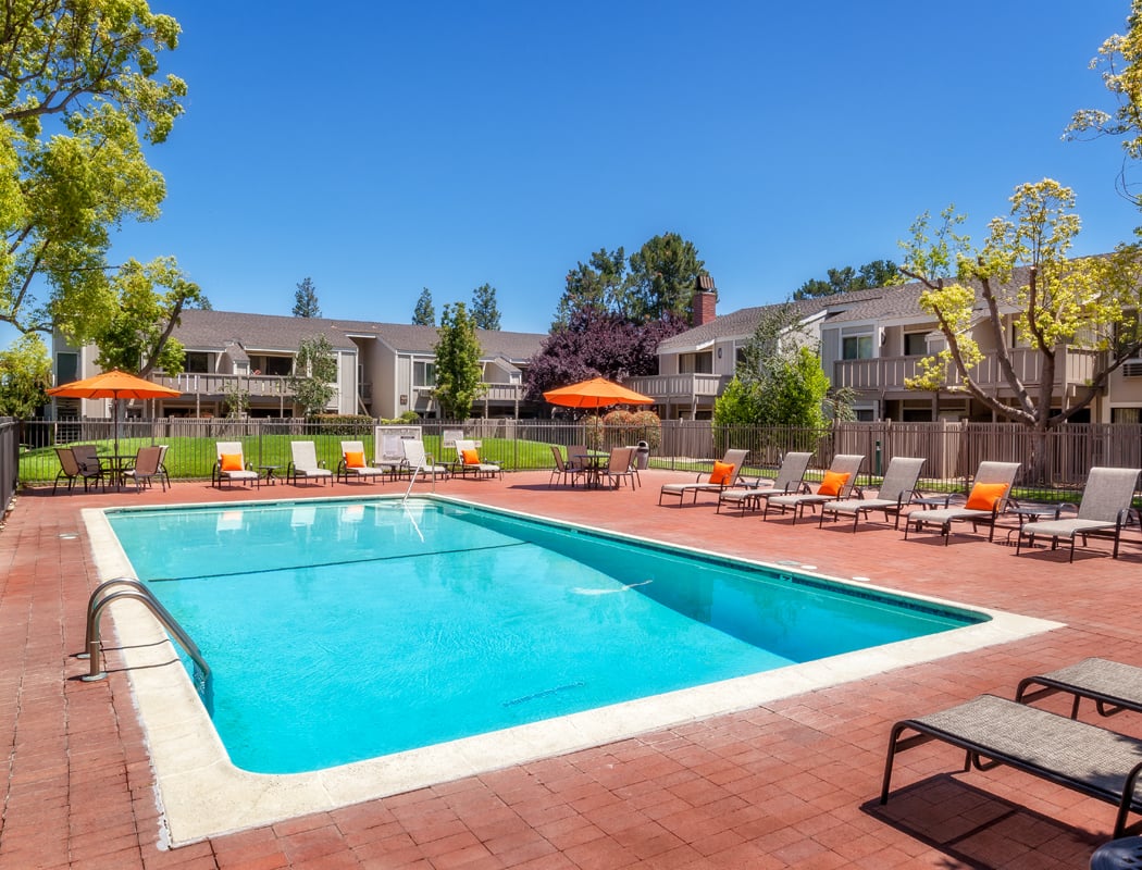Glenbrook Apartments 3