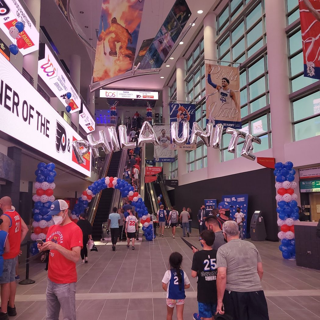 Philadelphia 76ers 3
