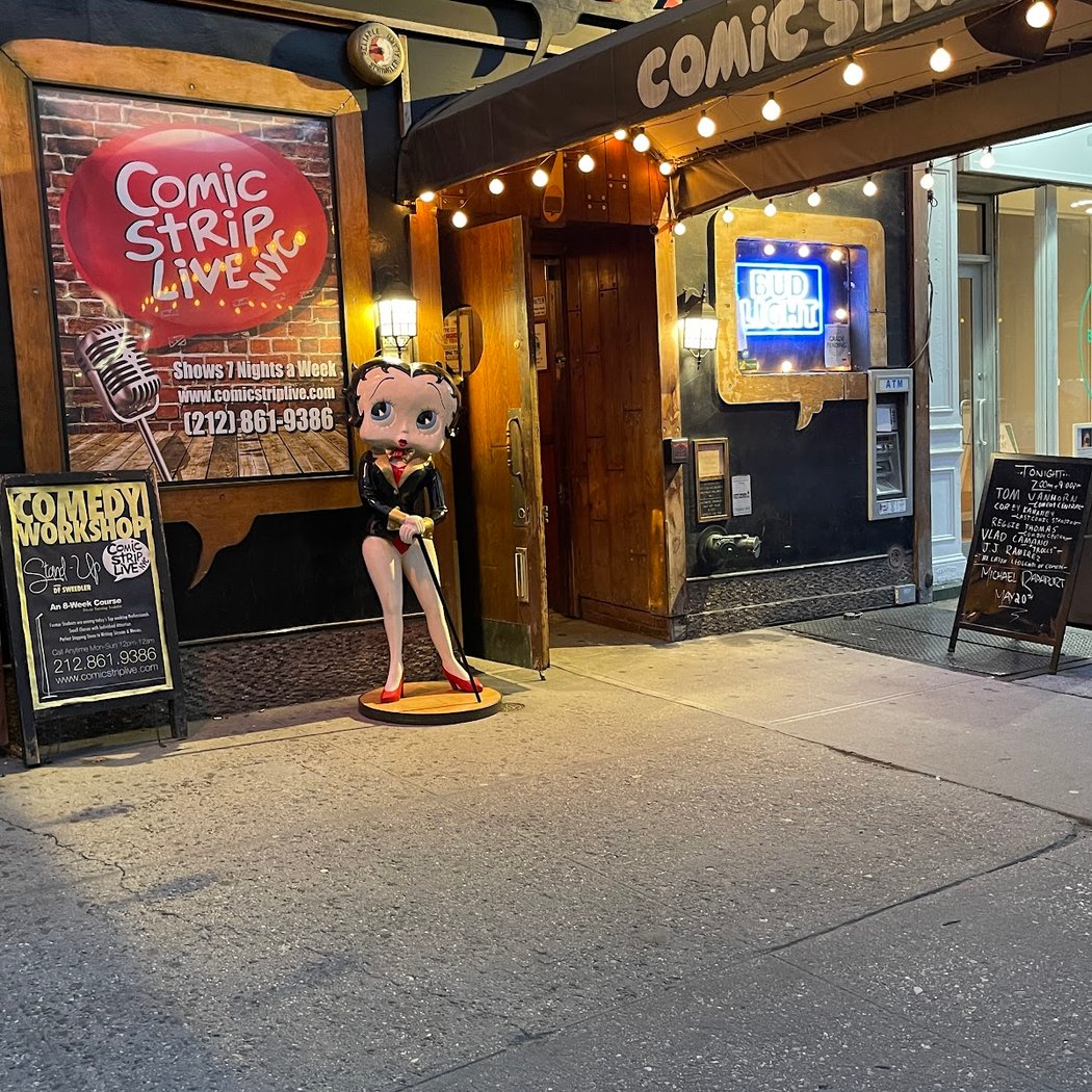 Brian Grossi @ Comic Strip Live 5