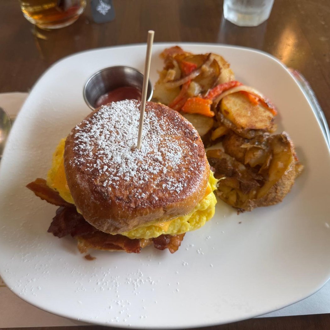 Morning Rose Cafe 2