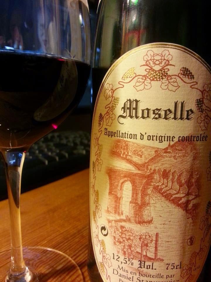 Domaine la Joyeuse - Vin AOC Moselle - Bière - Séminaires - Oenotourisme 1