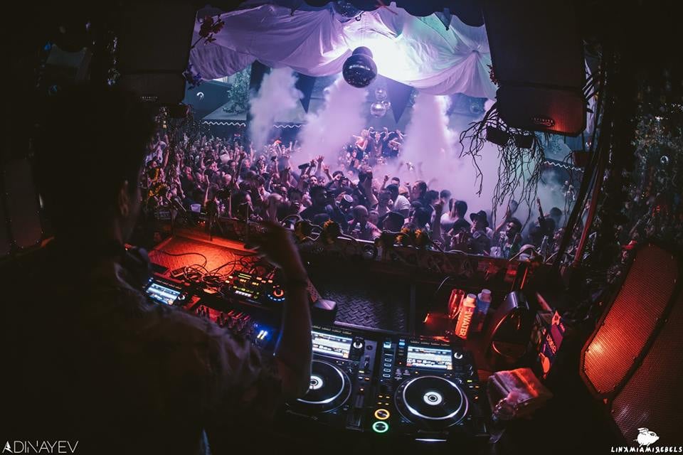 CLUB SPACE 2