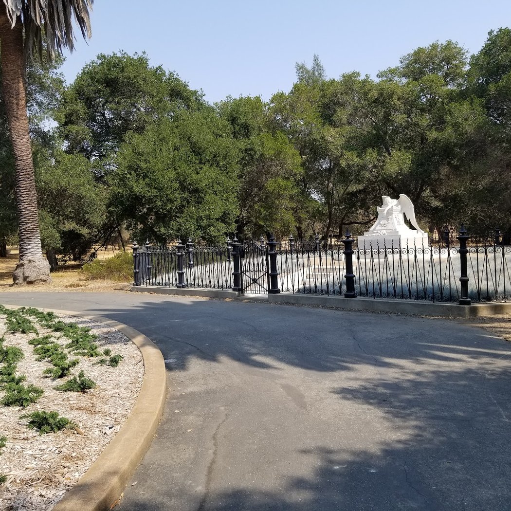 Angel of Grief 3