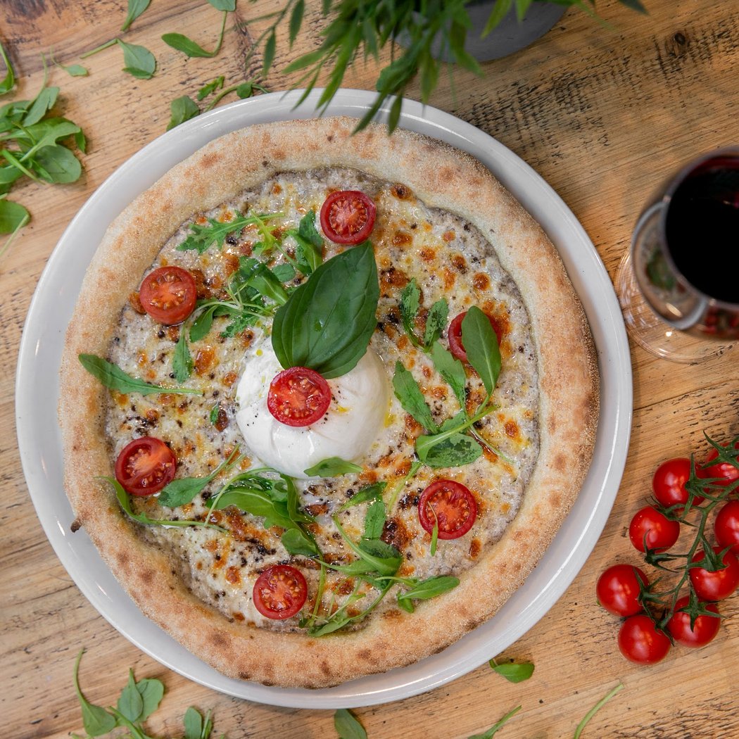 LE 38 PIZZA 1