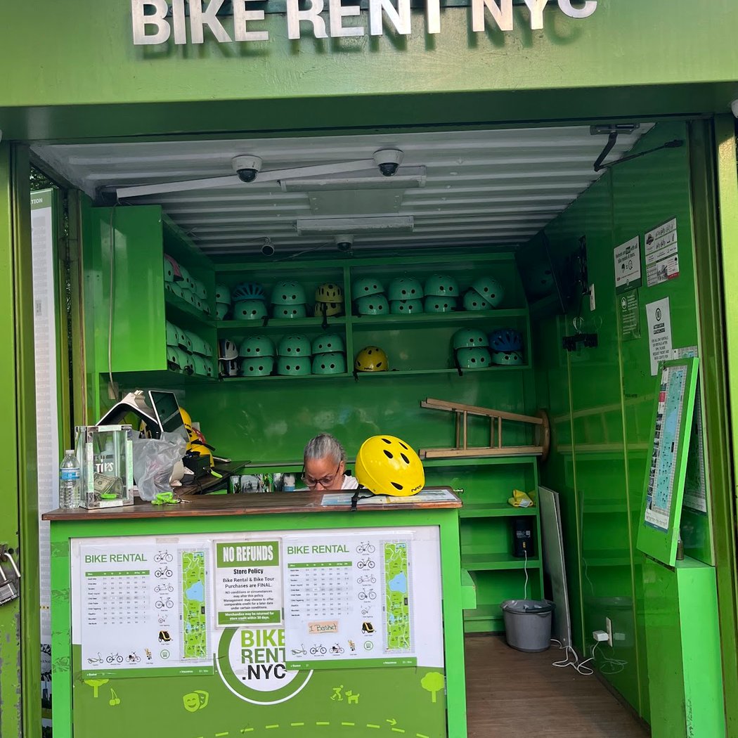 Bike Rent NYC - 5th Ave 3
