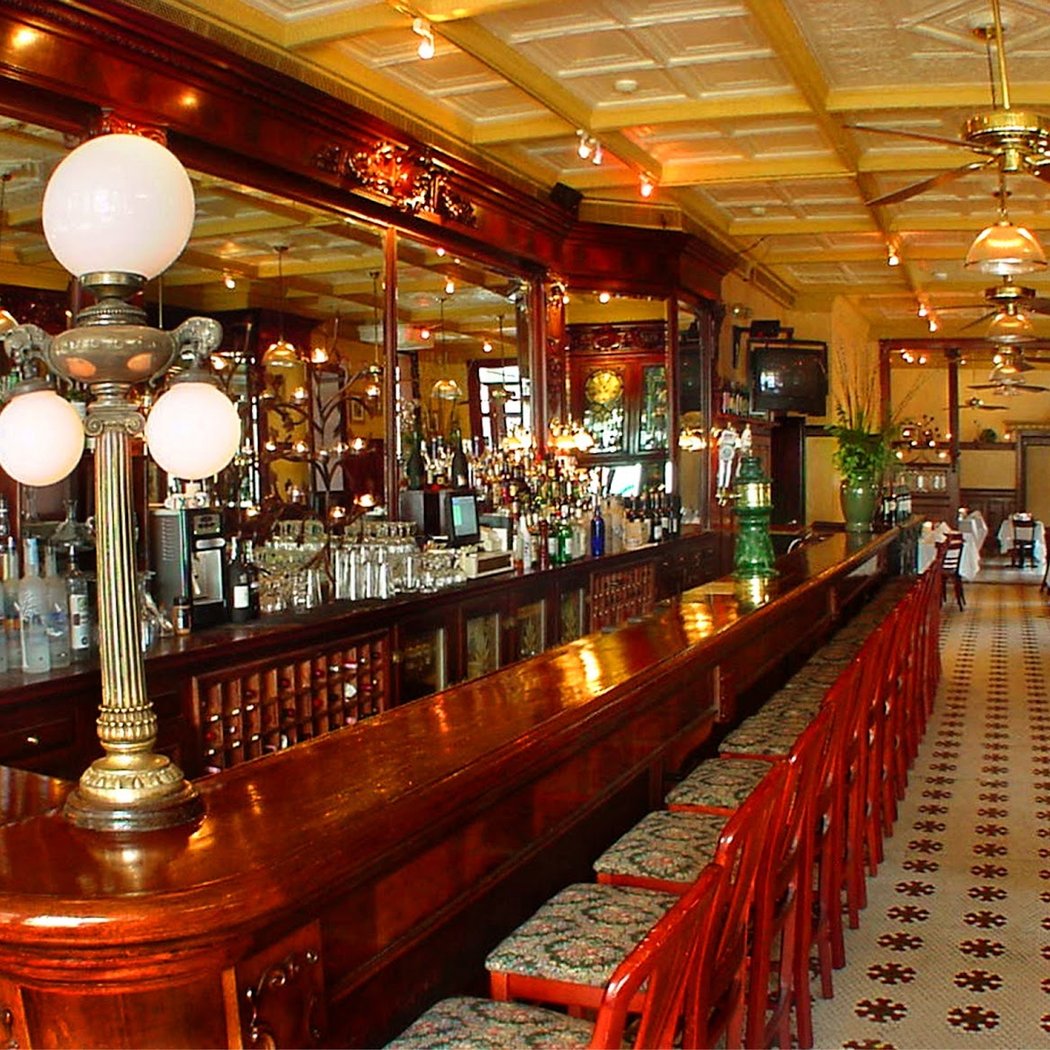 Dino & Harry's Steakhouse 2