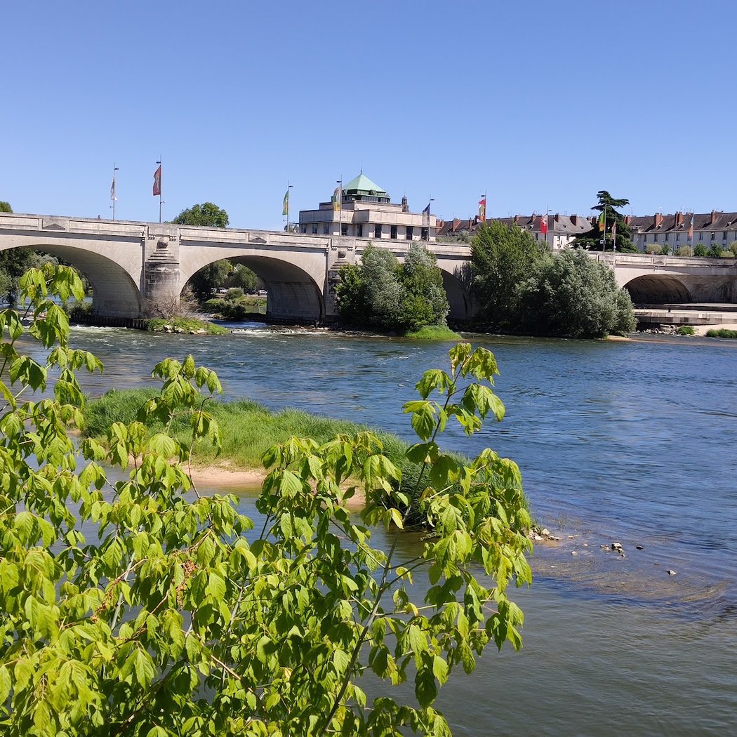 Naviguer sur les fleuves du monde : les héritages des peuples riverains 3