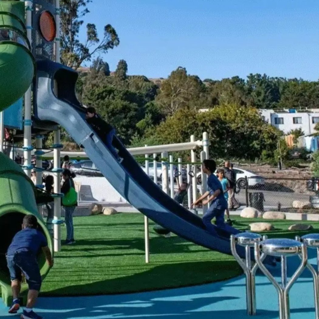 Herz Playground 2