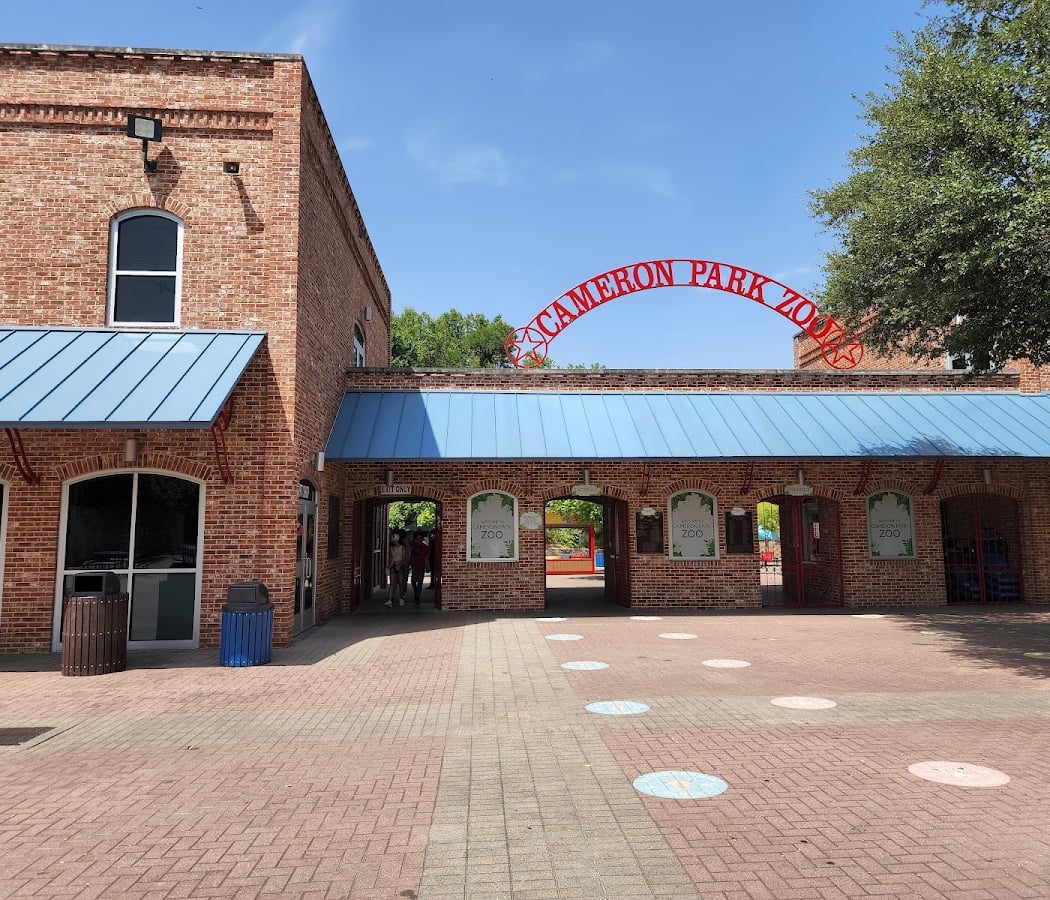 Cameron Park Zoo 2