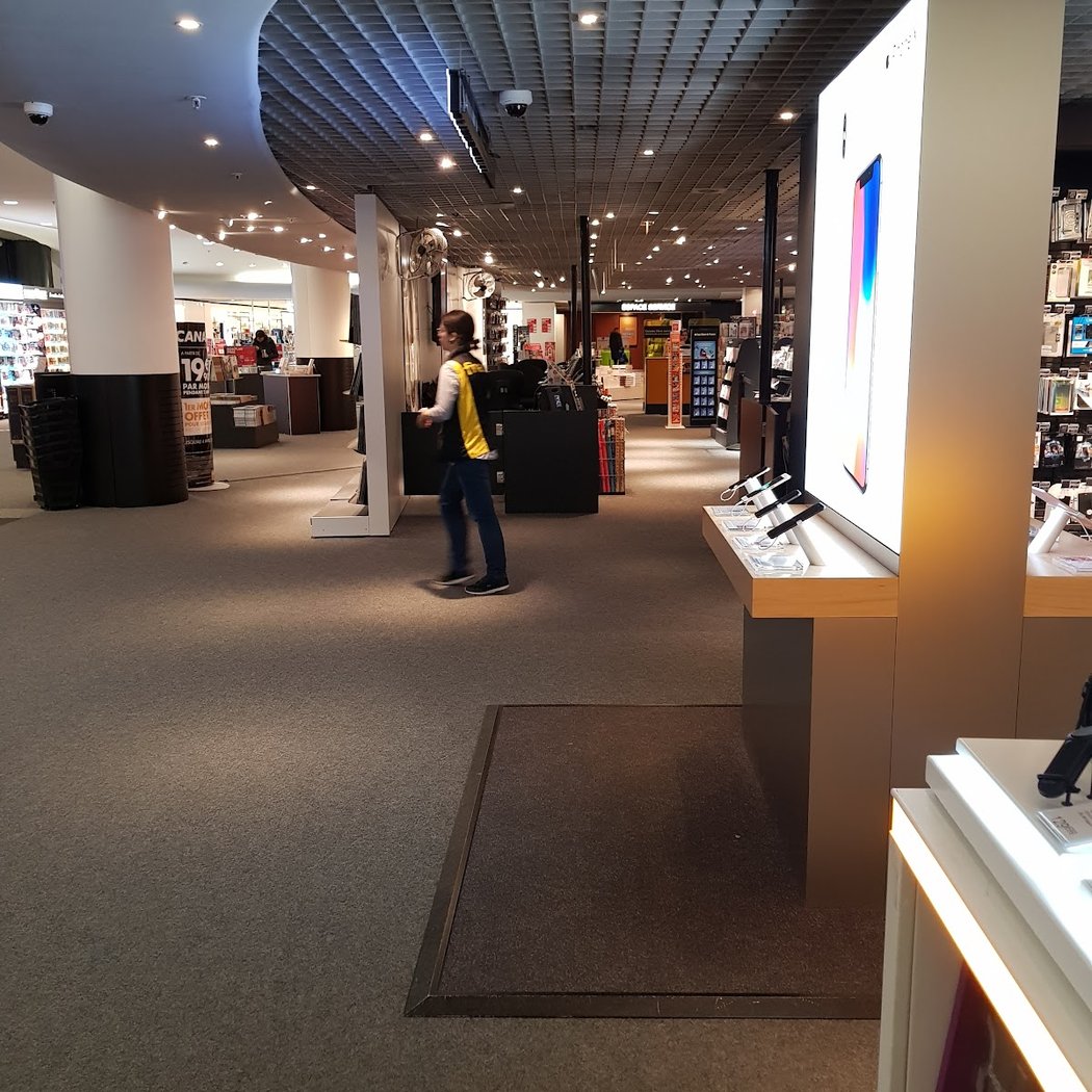 Fnac 3
