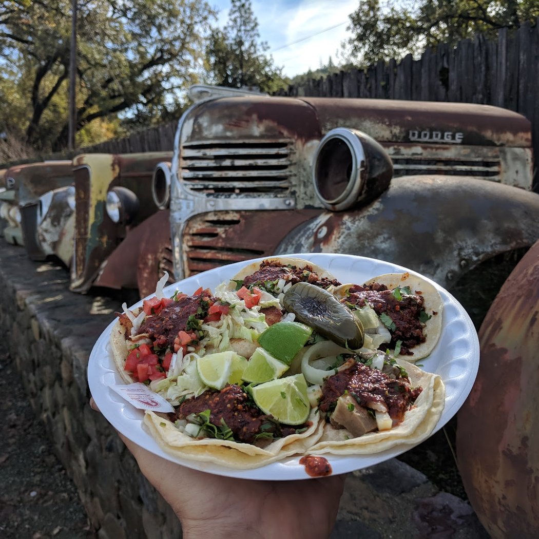 La Gitana (Taco Truck) 1